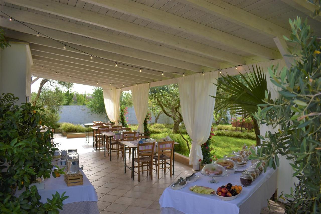 Li Ccoti Bed & Breakfast *