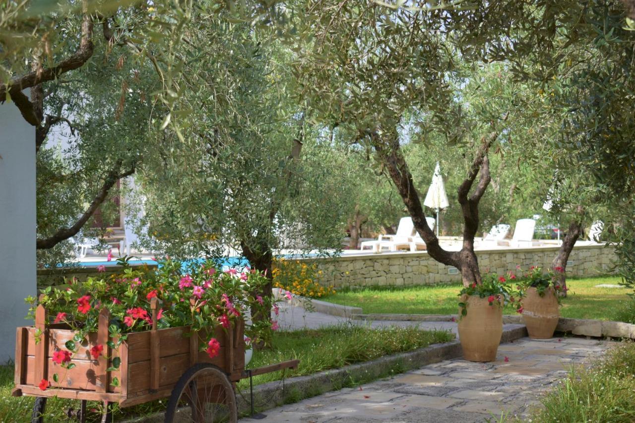 Li Ccoti Bed & Breakfast *